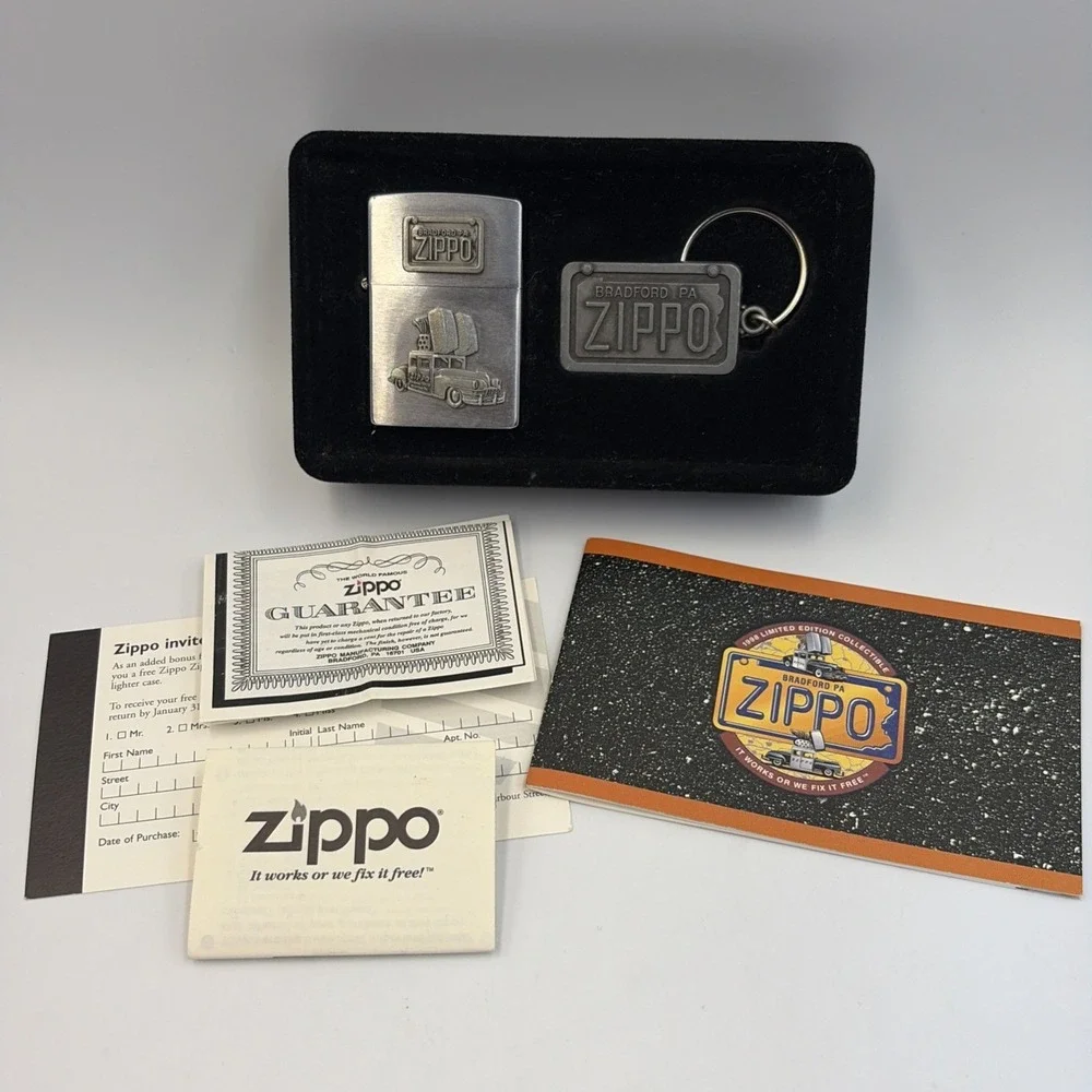 1998 Zippo Lighter & Keychain Set Zippo Car Limited Edition Tin Box Bradford PA